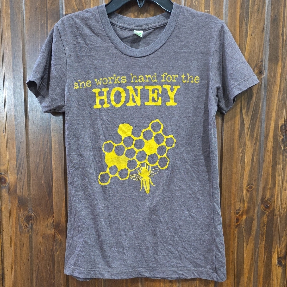 Gray Graphic Tee with Yellow Print